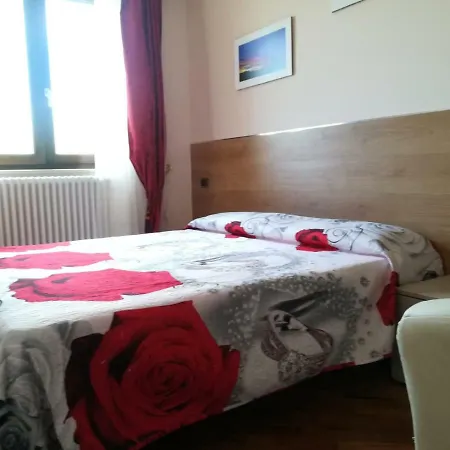 Ulivi Bed & Breakfast 4*
